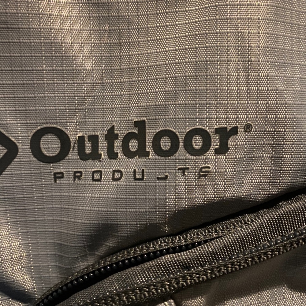 BACKPACK - Picture 2 of 5